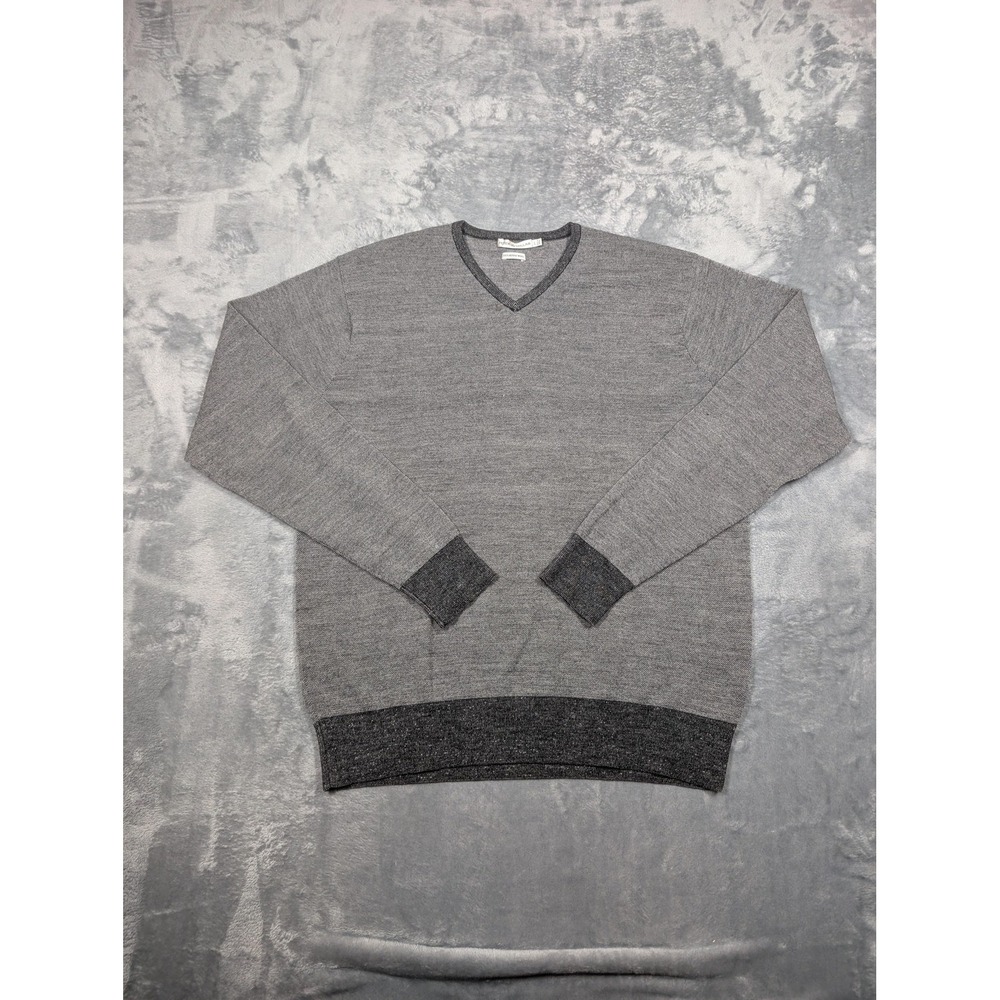 Peter Millar Sweater Mens Large Gray V Neck 100% Merino Wool Soft Knit Pullover